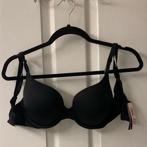 NWT Victoria Secret Perfect Form Bra